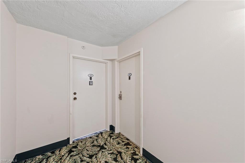 LOVERS KEY BEACH CLUB - Residential