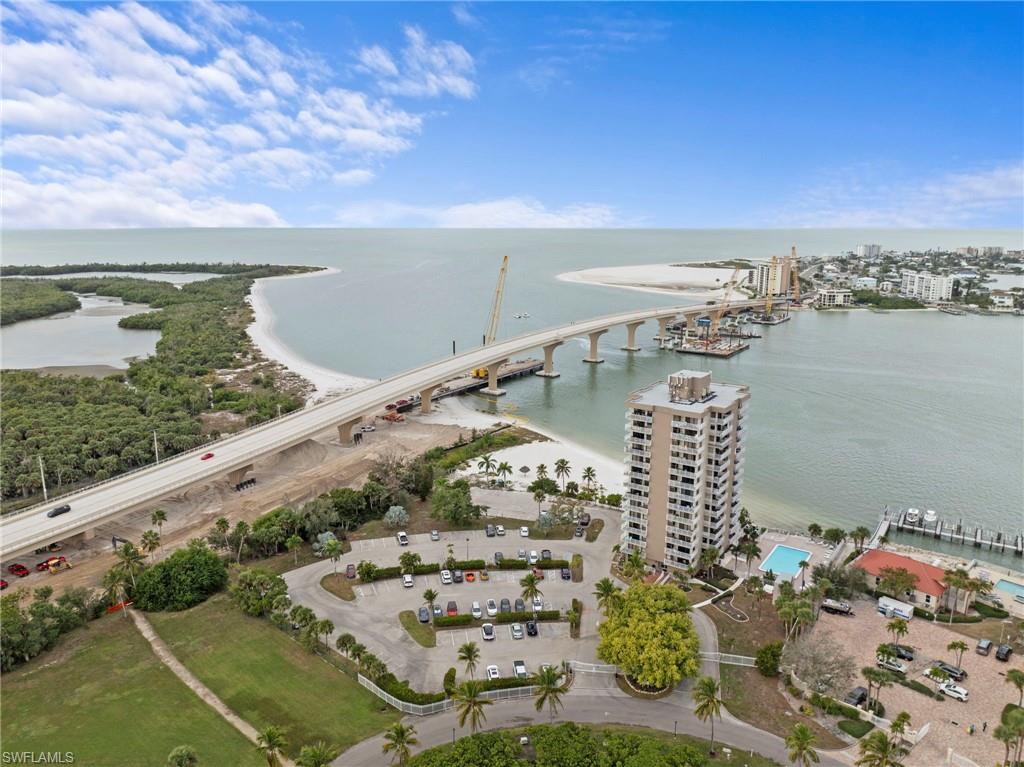 LOVERS KEY BEACH CLUB - Residential