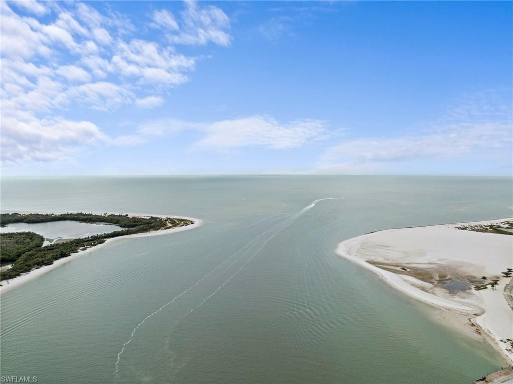 LOVERS KEY BEACH CLUB - Residential