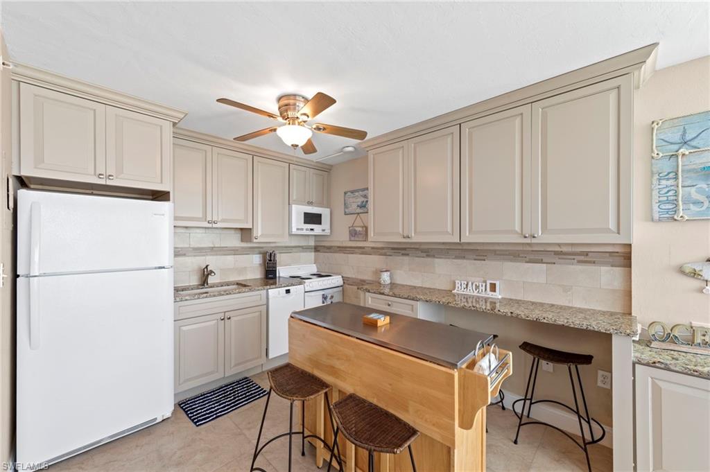 LOVERS KEY BEACH CLUB - Residential