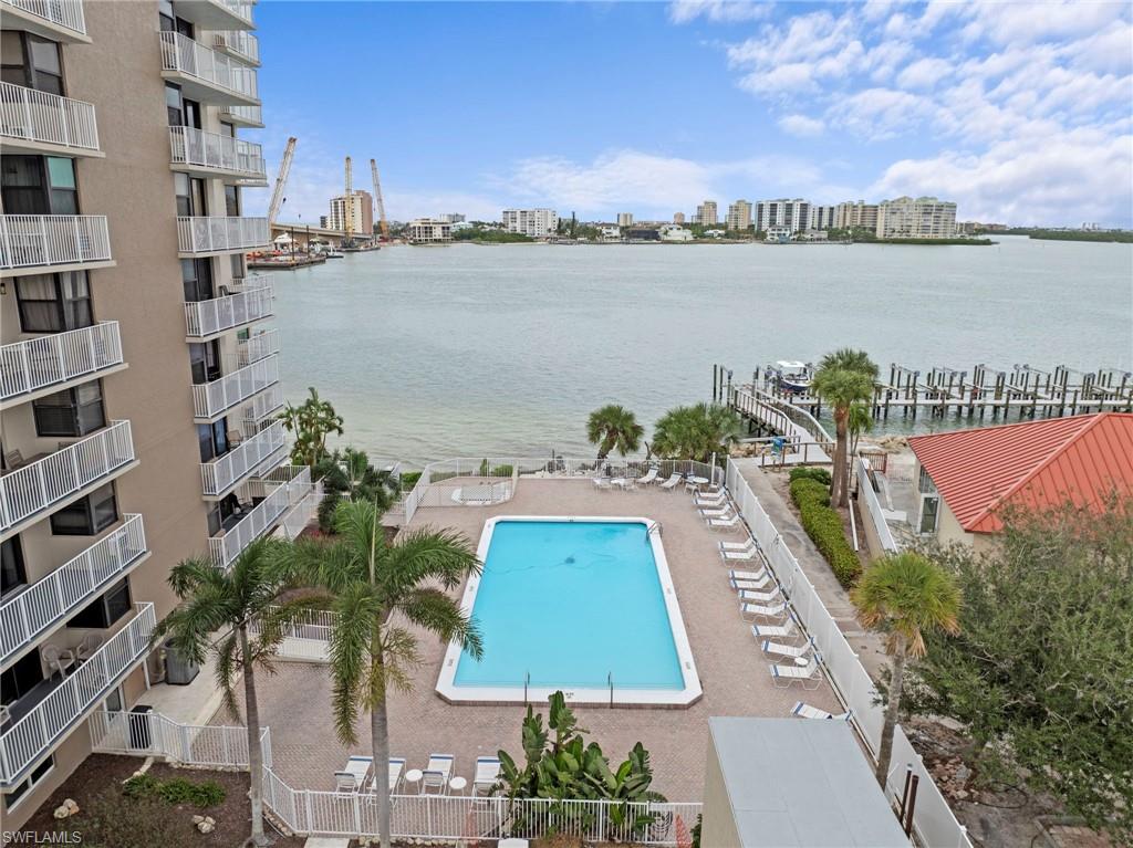 LOVERS KEY BEACH CLUB - Residential