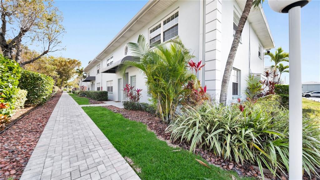 PALMS AT WATERS EDGE - Residential