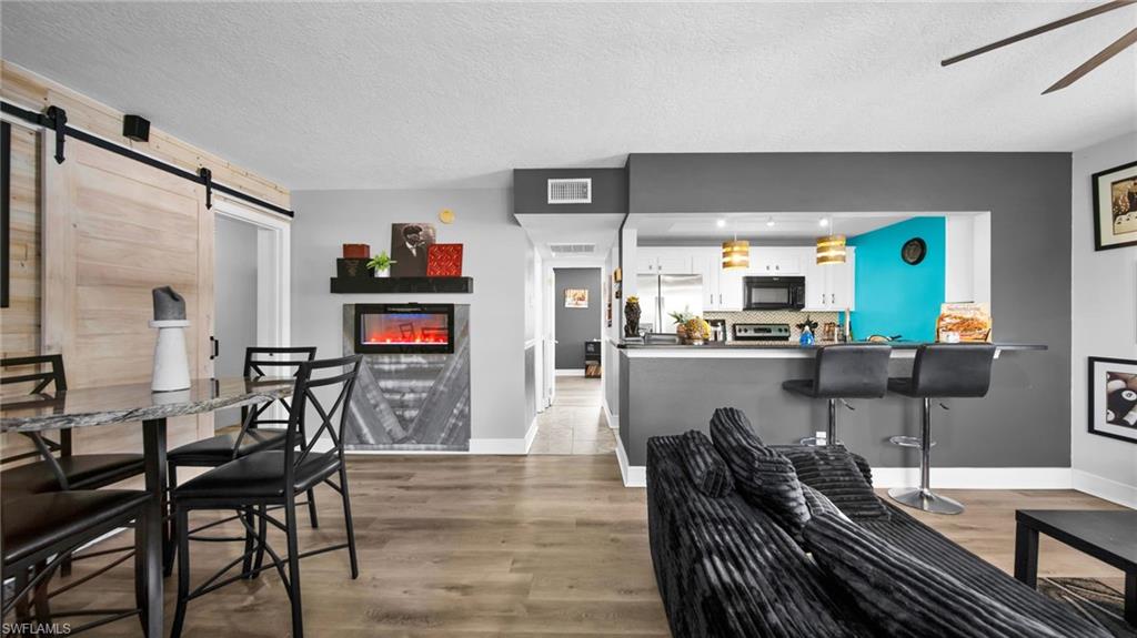 PALMS AT WATERS EDGE - Residential