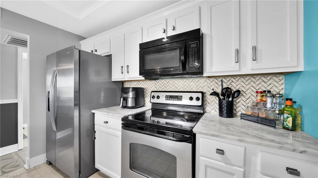 PALMS AT WATERS EDGE - Residential