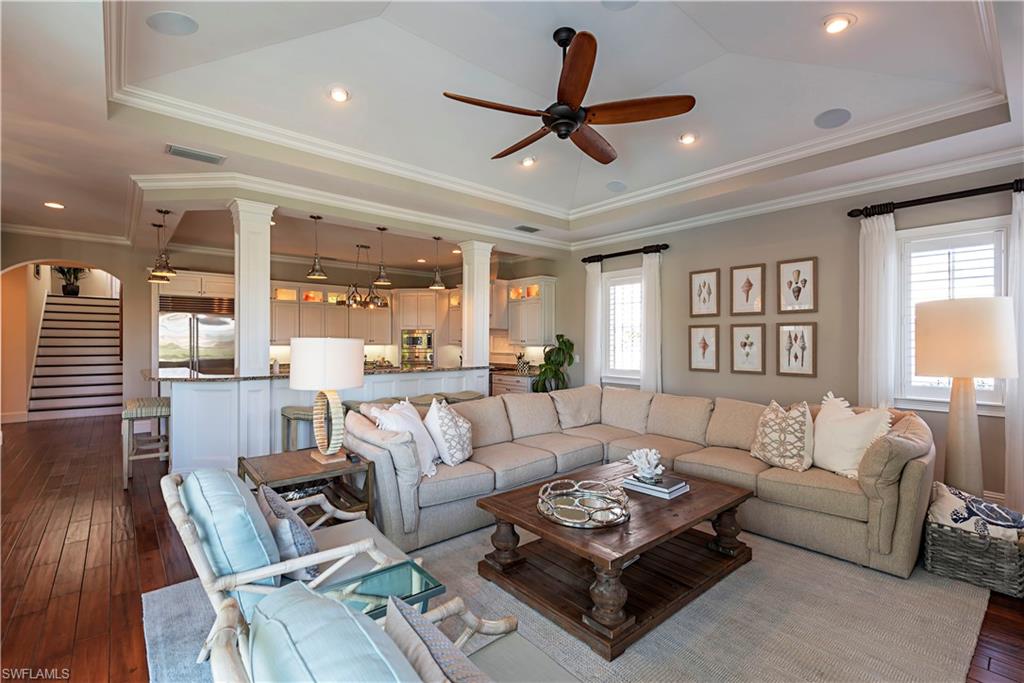 AQUALANE SHORES - Residential