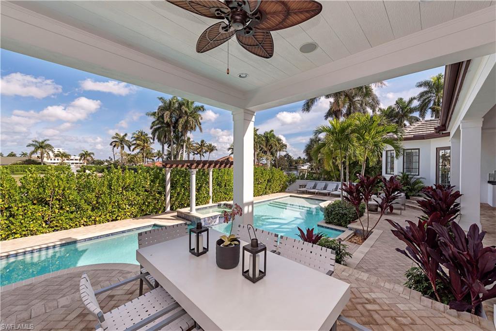 AQUALANE SHORES - Residential