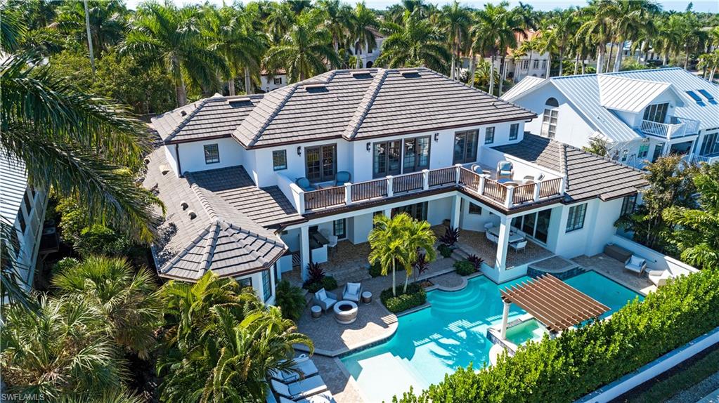 AQUALANE SHORES - Residential