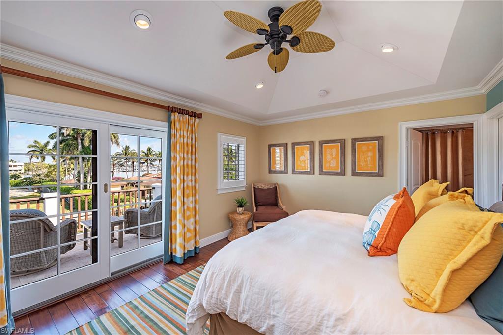 AQUALANE SHORES - Residential