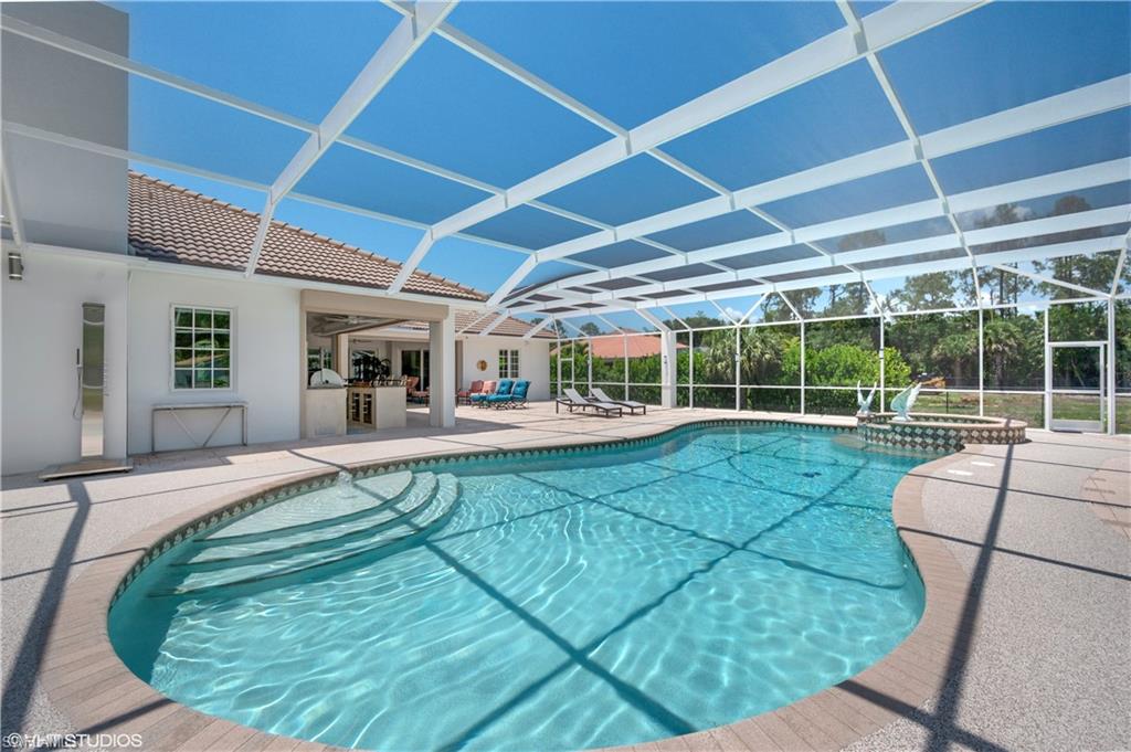 LOGAN WOODS - Residential