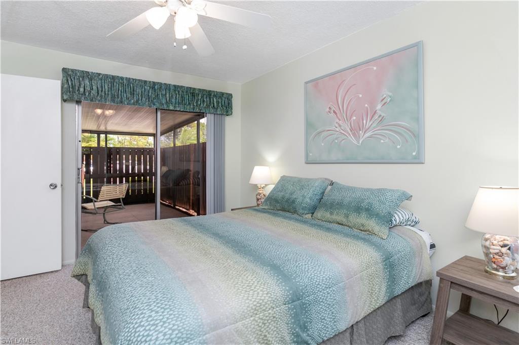 FOXMOOR LAKES - Residential