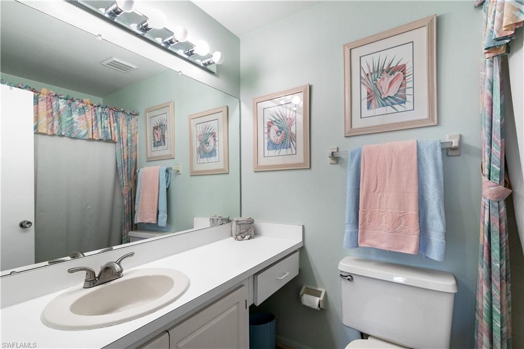 FOXMOOR LAKES - Residential