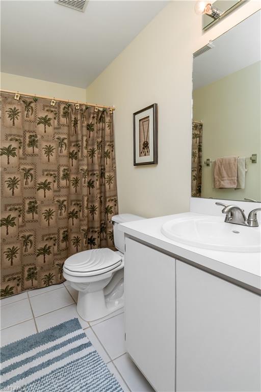 FOXMOOR LAKES - Residential