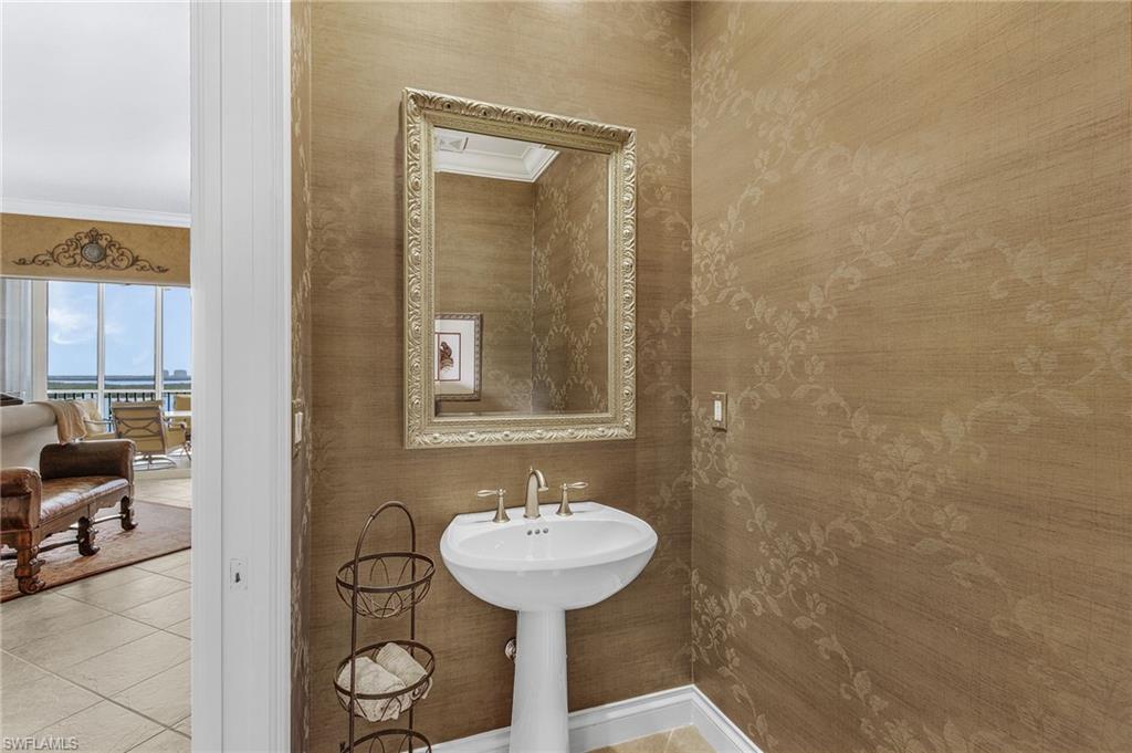 WATERSIDE AT BAY BEACH - Residential