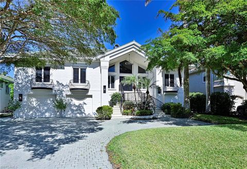 175 Bayview AVE NAPLES FL 34108