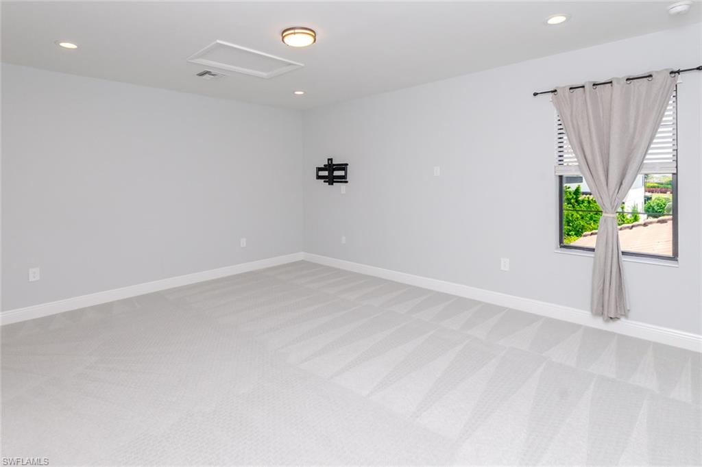 SKYSAIL - Residential