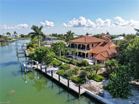 Photo of 918 Limpet DR, SANIBEL, FL 33957 (MLS # 226029144)