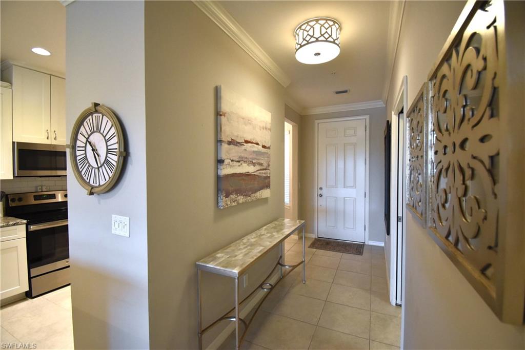 ESPLANADE - Residential Lease