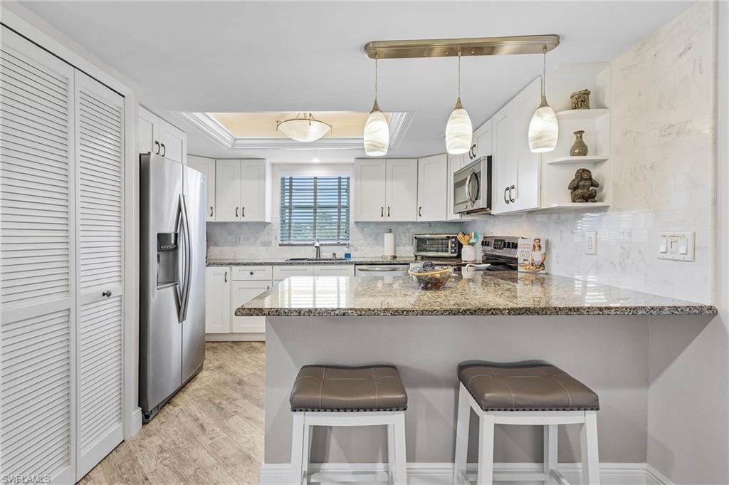 VERANDA CONDO - Residential Lease