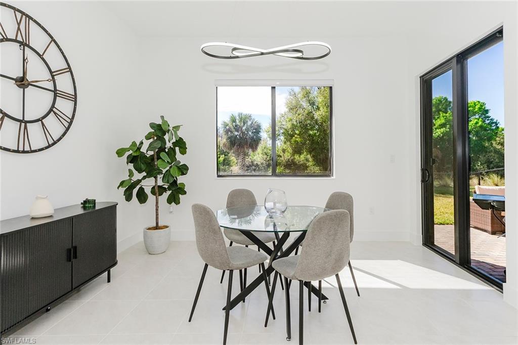 SILVERWOOD - Residential Lease