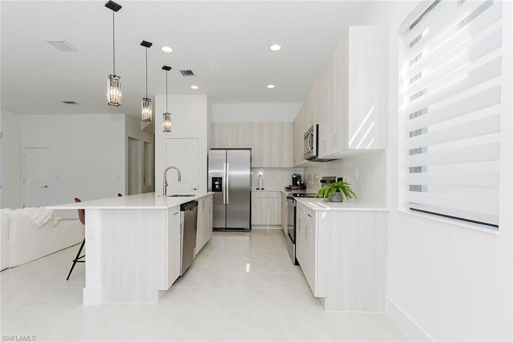 SILVERWOOD - Residential Lease