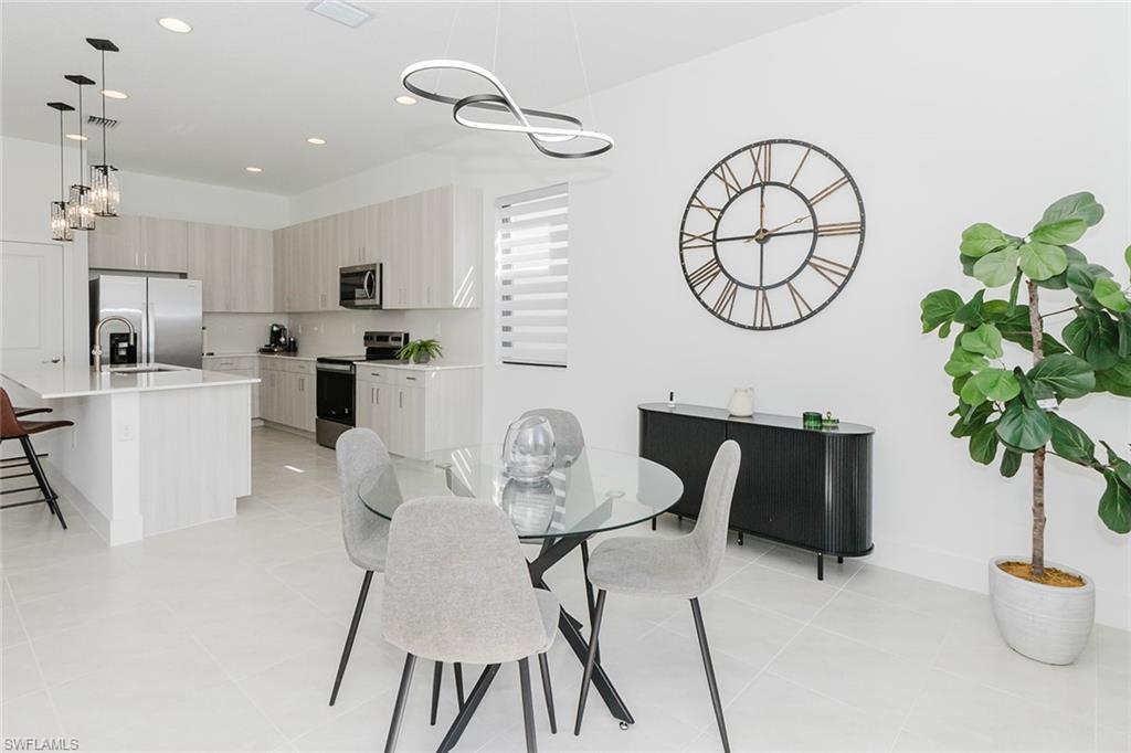 SILVERWOOD - Residential Lease