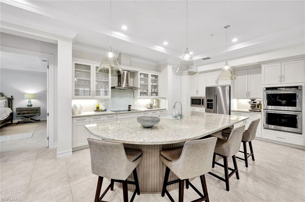 2534 Windward CT 15-101
