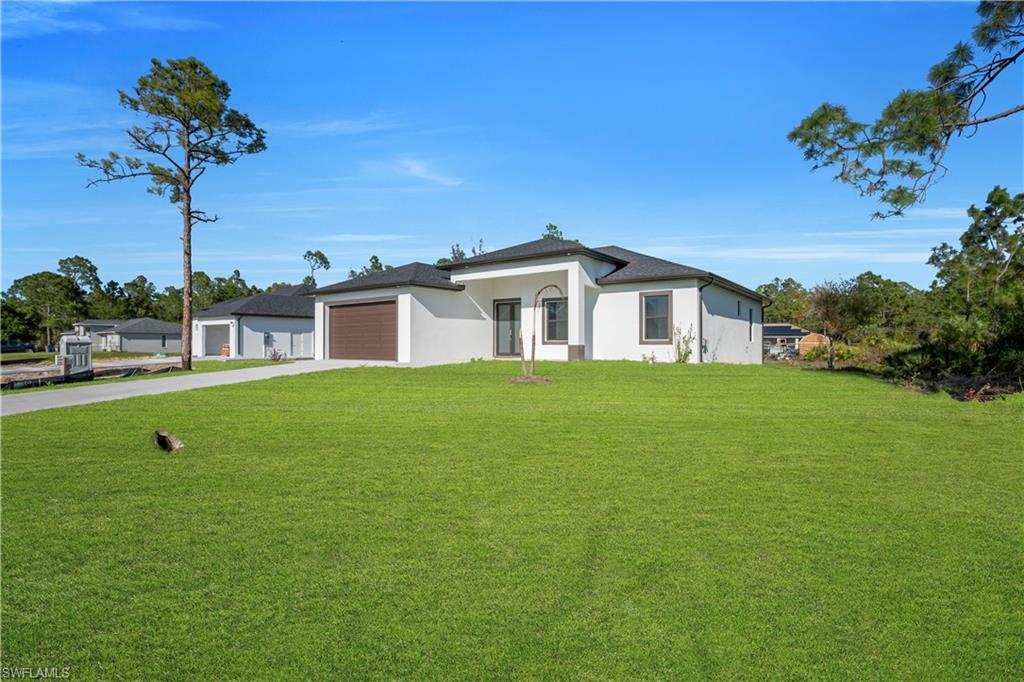 LEHIGH ACRES - Residential