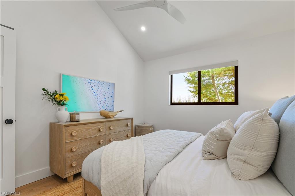 BEACH COTTAGES - Residential