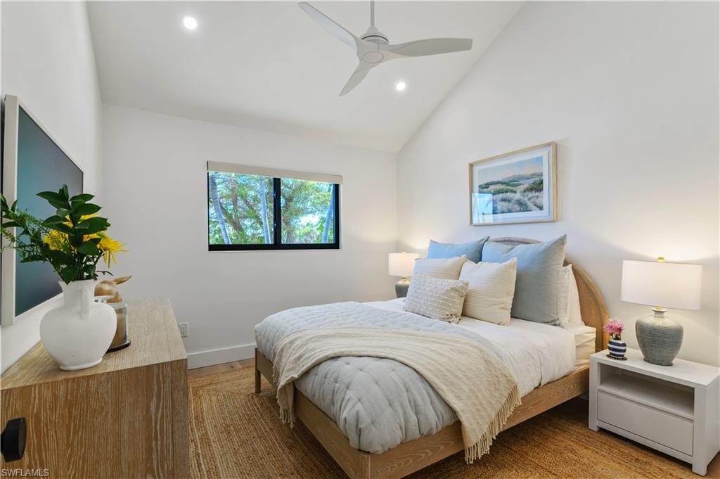 BEACH COTTAGES - Residential