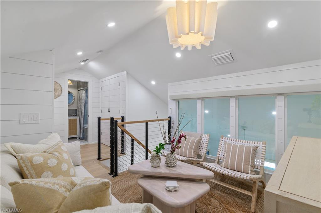 BEACH COTTAGES - Residential