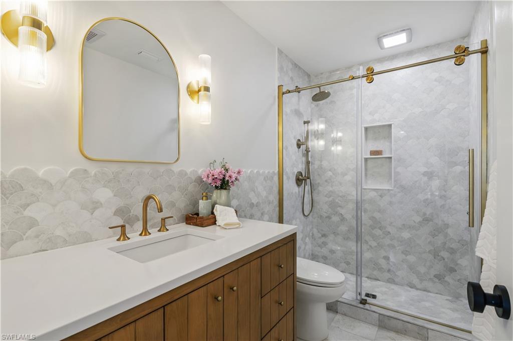 BEACH COTTAGES - Residential