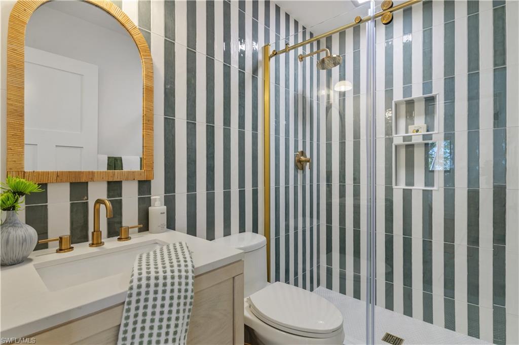 BEACH COTTAGES - Residential