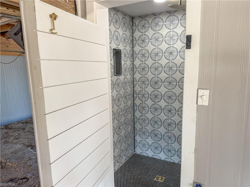 BEACH COTTAGES - Residential