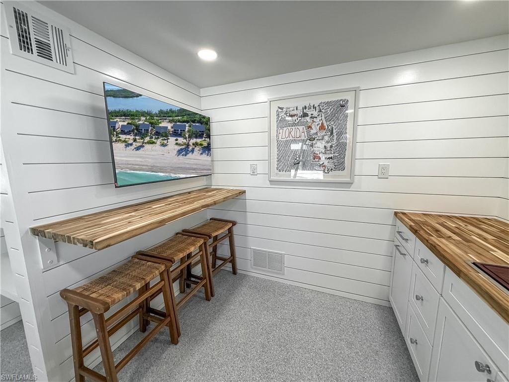 BEACH COTTAGES - Residential