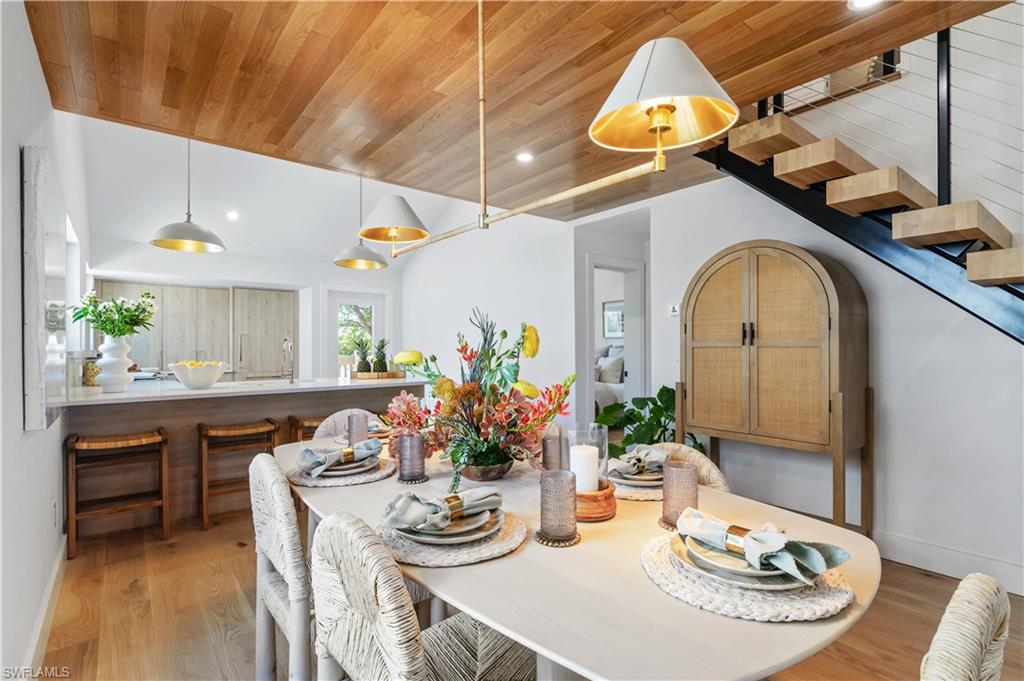 BEACH COTTAGES - Residential