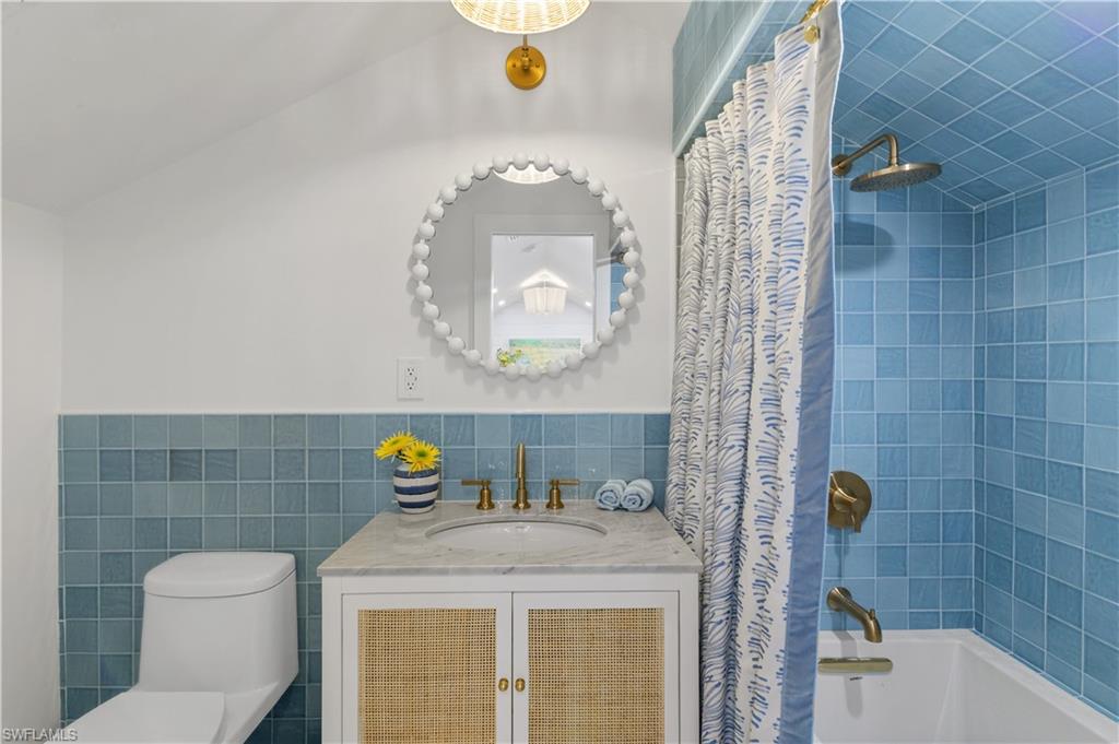 BEACH COTTAGES - Residential