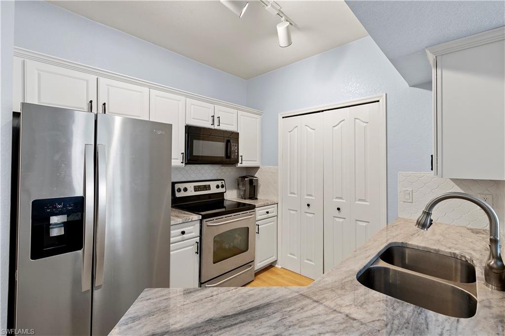 POSITANO PLACE - Residential
