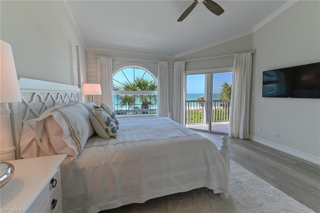 VILLAS AT BAREFOOT BEACH - Residential