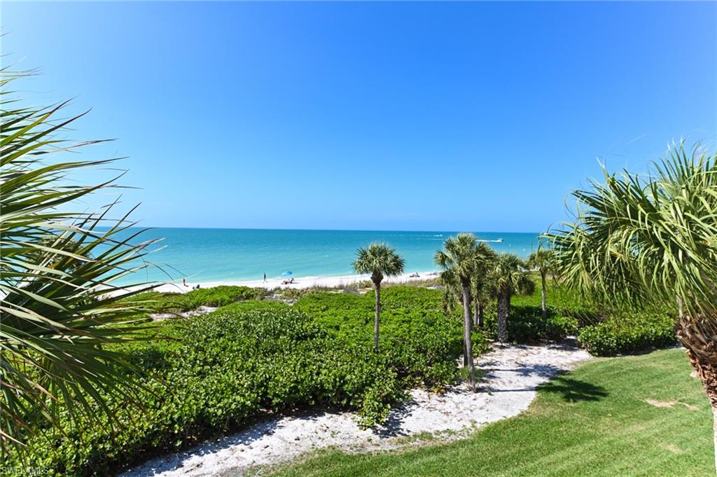 VILLAS AT BAREFOOT BEACH - Residential