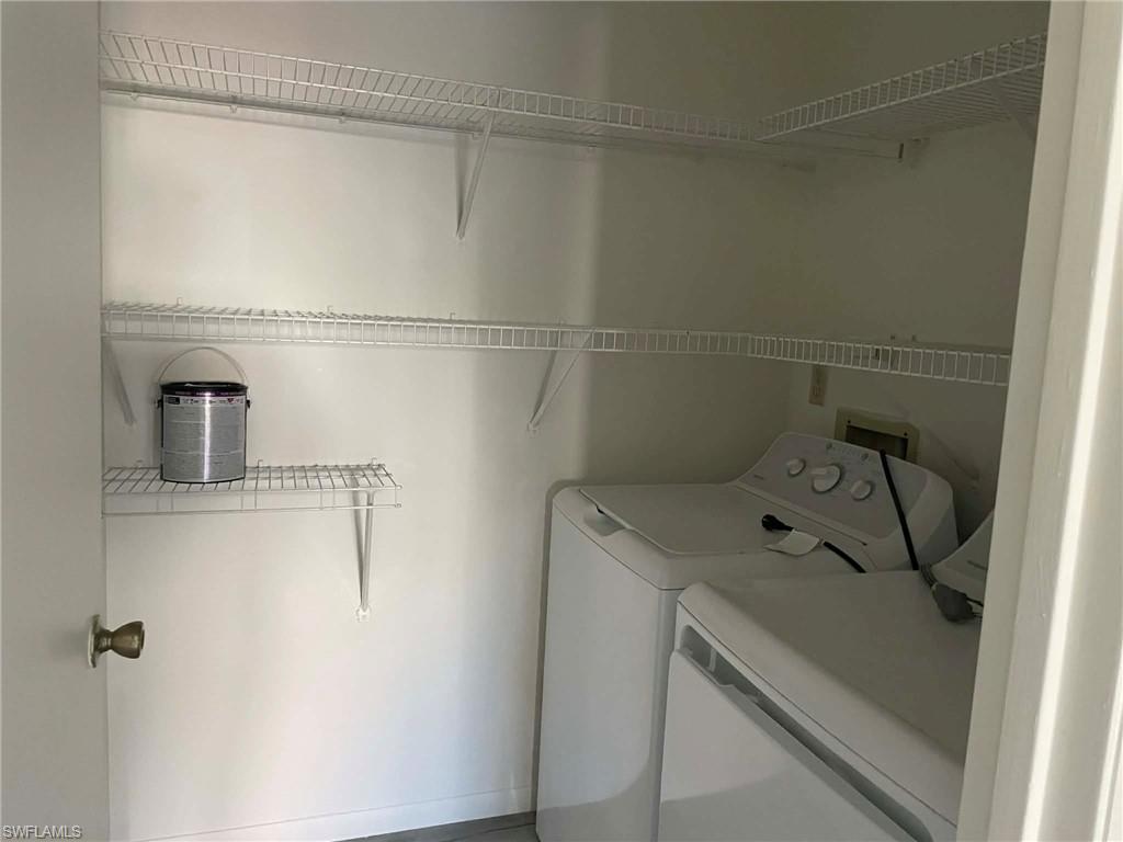 VILLAGE OF CEDARBEND - Residential Lease