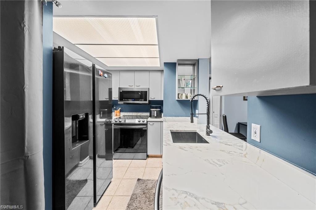 CROSS CREEK ESTATES - Residential Lease