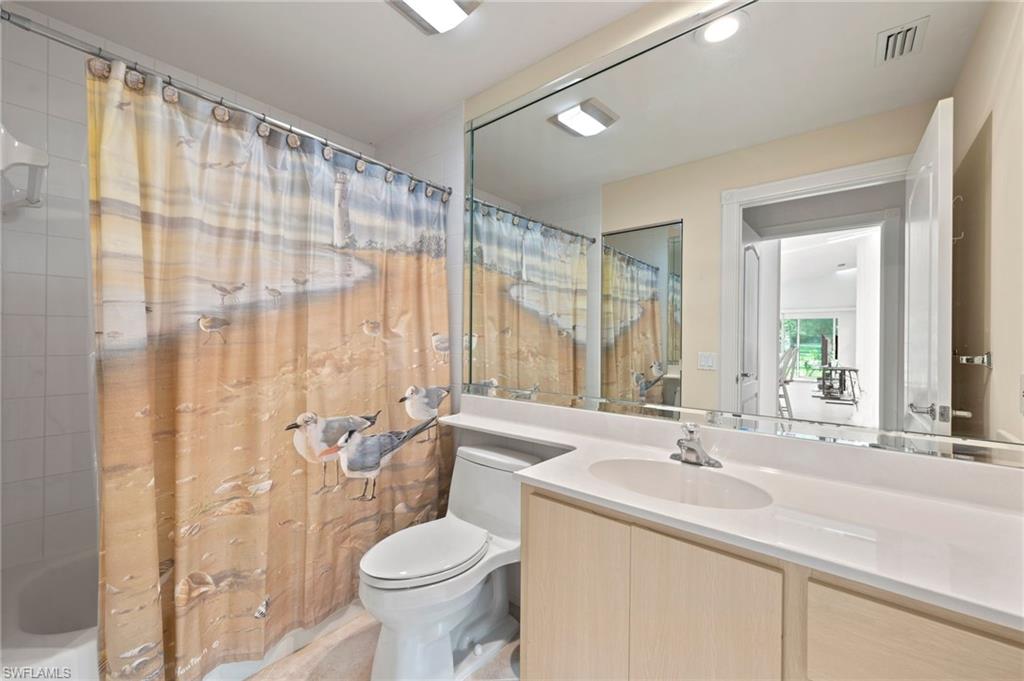 VILLAGE WALK - Residential