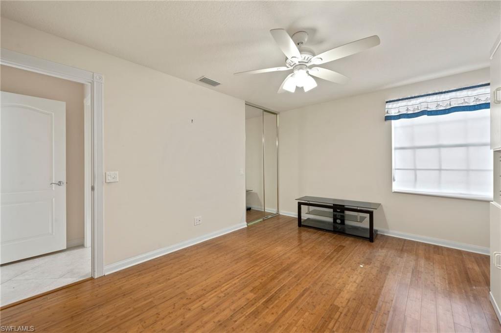 VILLAGE WALK - Residential