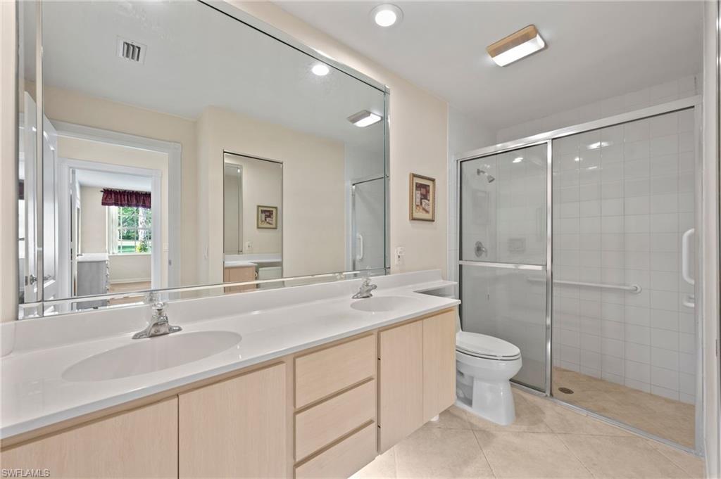 VILLAGE WALK - Residential