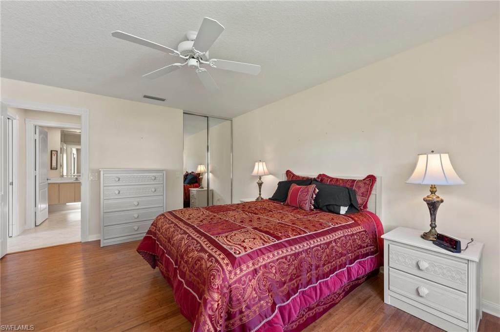 VILLAGE WALK - Residential