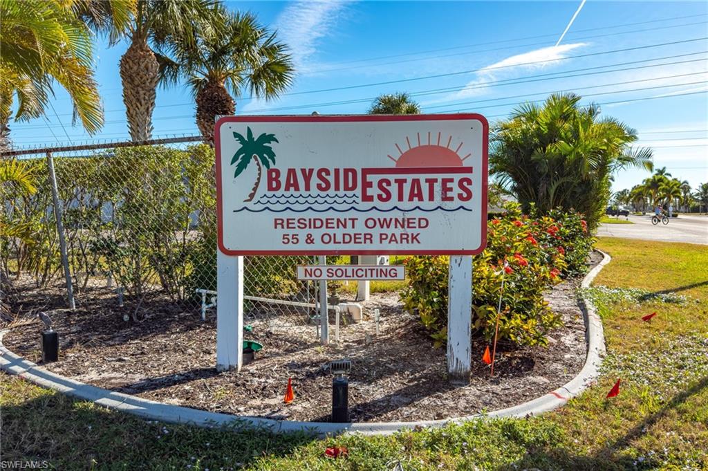 BAYSIDE ESTATES - Land