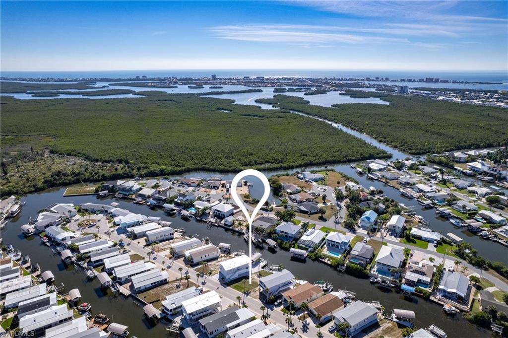 BAYSIDE ESTATES - Land