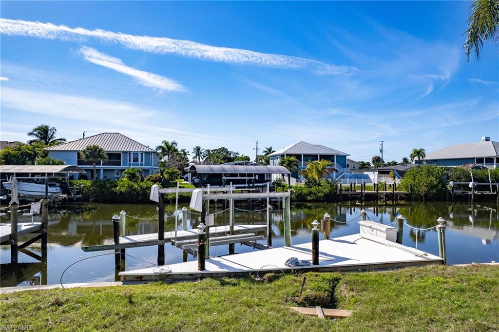 BAYSIDE ESTATES - Land