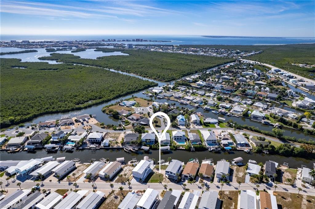 BAYSIDE ESTATES - Land