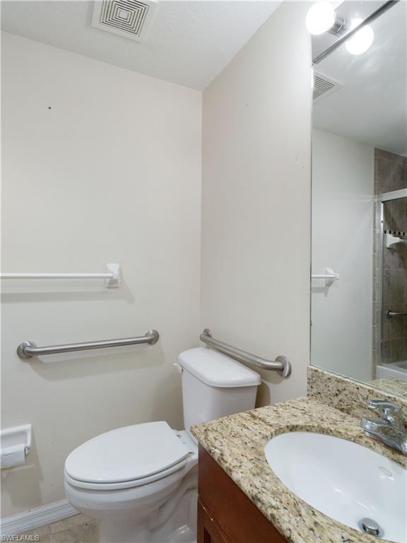 VAN LOON COMMONS - Residential